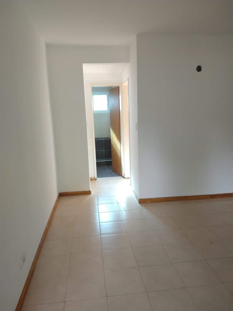 !!! Departamento en zona centro! (2-161)