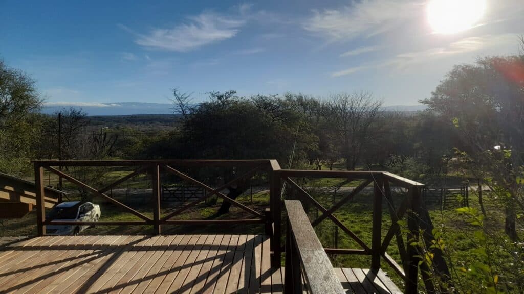 ( ) Casa con hermosas vistas