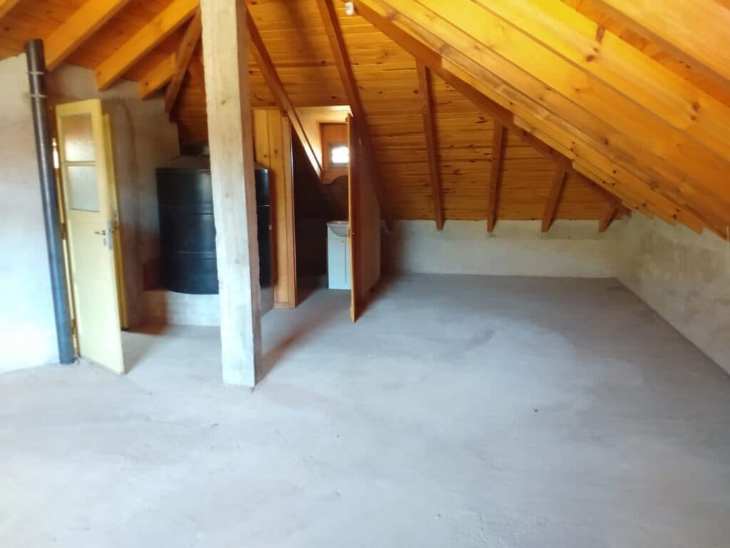 Amplia casa, ideal inversión!
