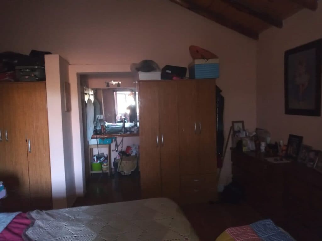 Casa + Local