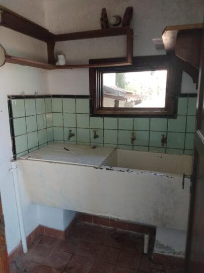 Gran oportunidad casa + amplio parque