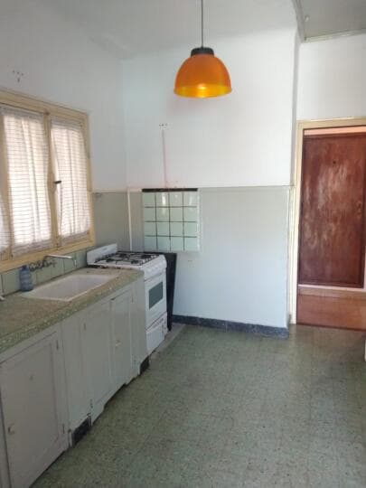 Gran oportunidad casa + amplio parque