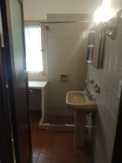 Gran oportunidad casa + amplio parque