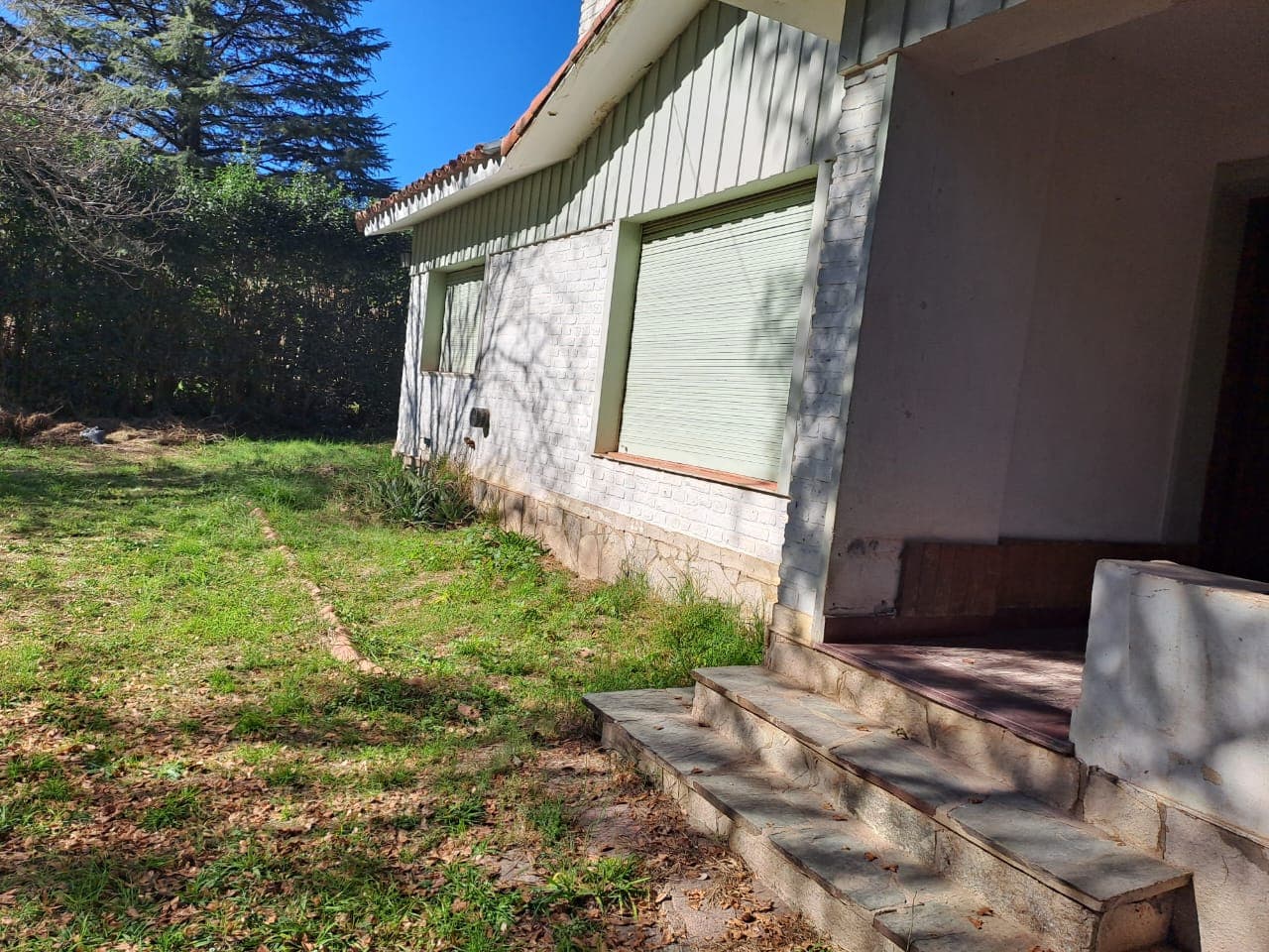 2 casas con parque arbolado