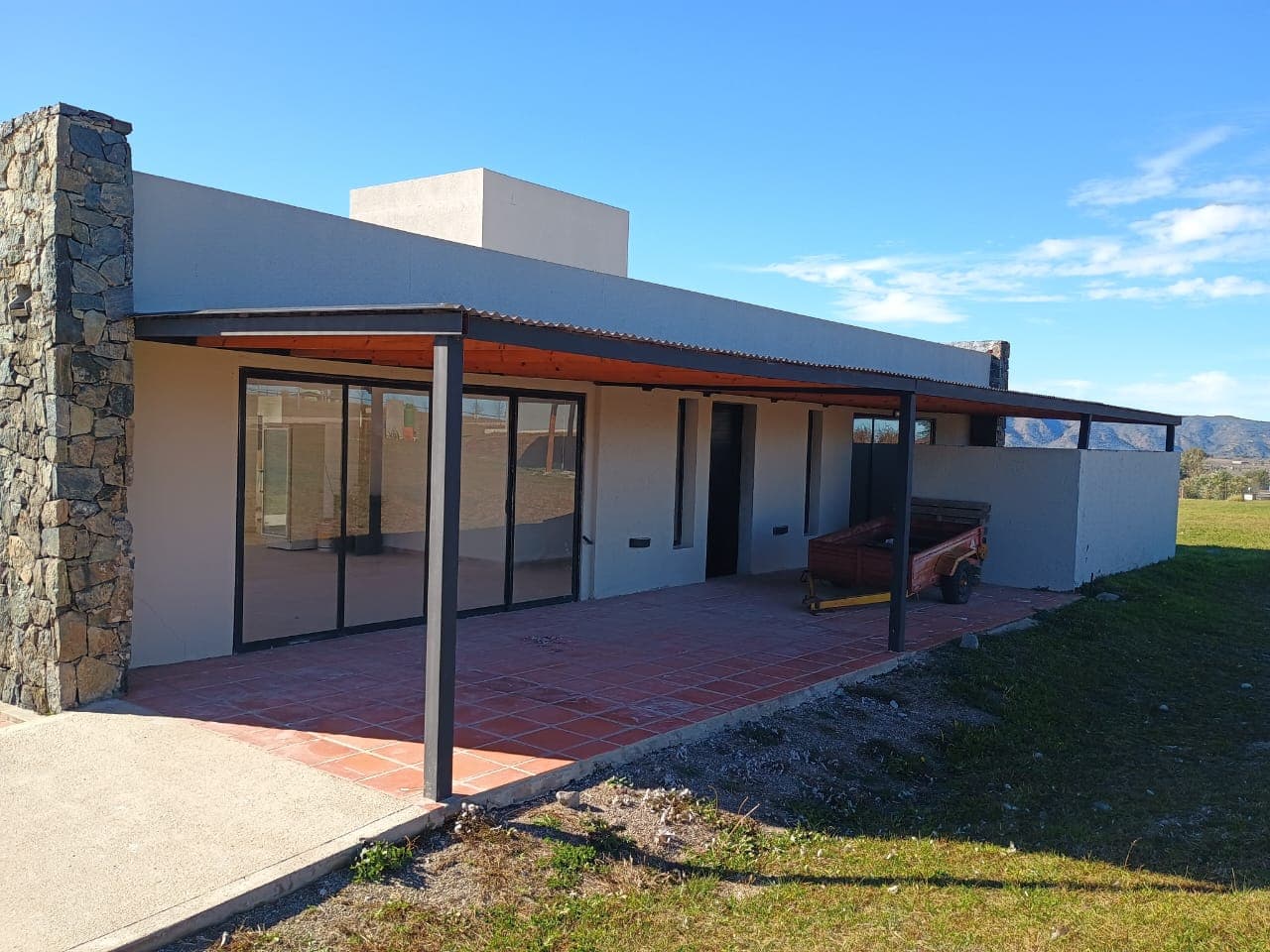 Enorme casa a Estrenar en Altos del Corral