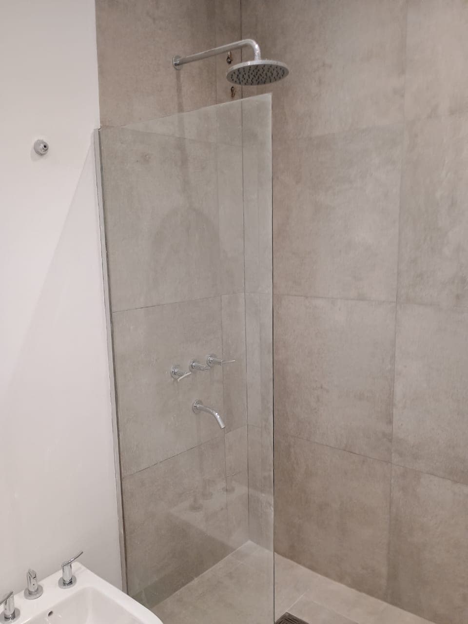Enorme casa a Estrenar en Altos del Corral