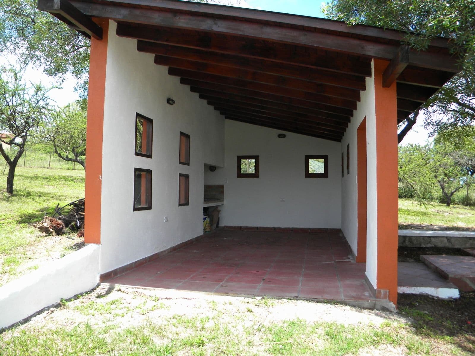 Hermosa casa en las lagunitas