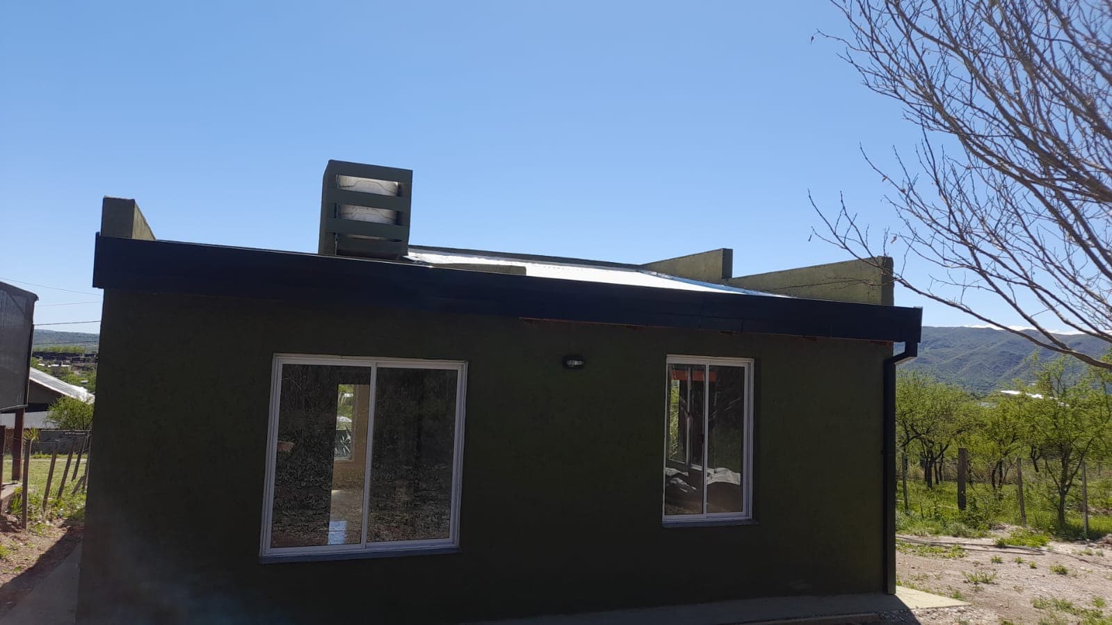Hermosa Casa a estrenar en Santa Mónica
